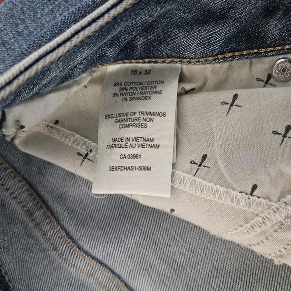 Universal Thread Blue Skinny Jeans - Picture 3 of 3